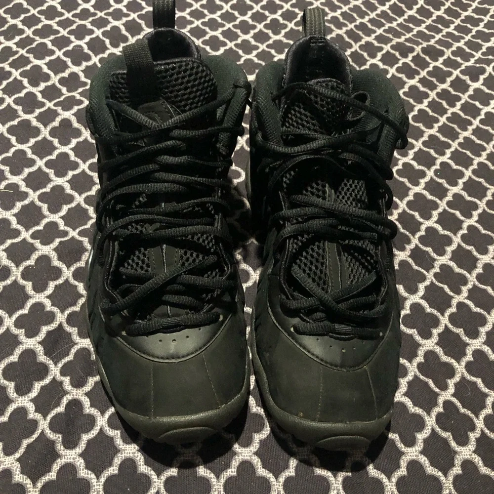 Nike Air 2014 Foamposite Black Anthracite Little Posite One GS Sz 7Y 644791-003
